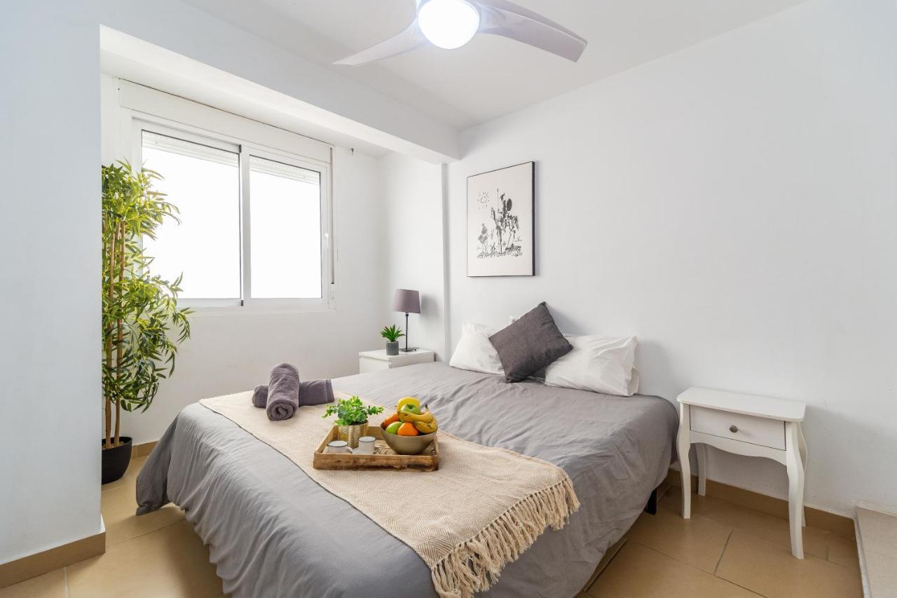 Fuengirola Paseo Maritimo Deluxe Apartment By The Beach Extérieur photo