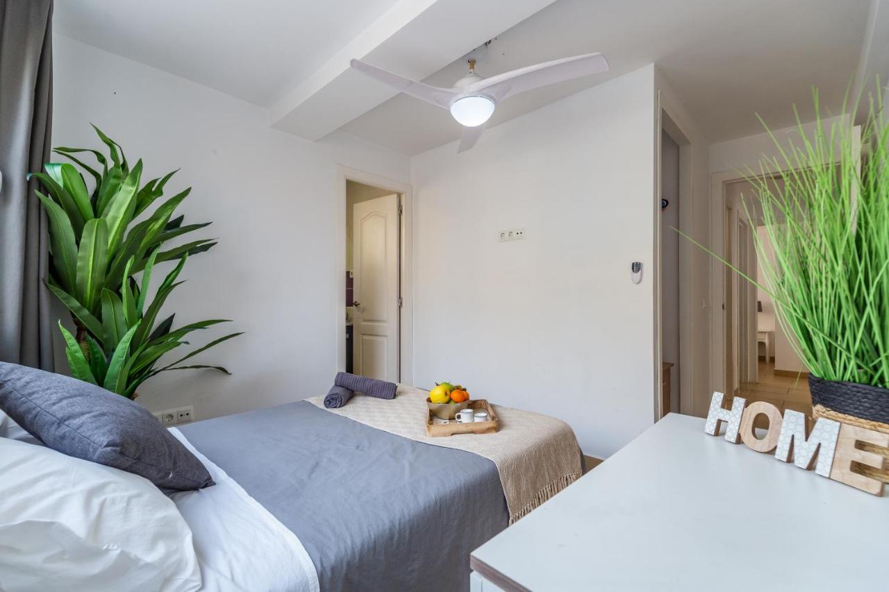Fuengirola Paseo Maritimo Deluxe Apartment By The Beach Extérieur photo