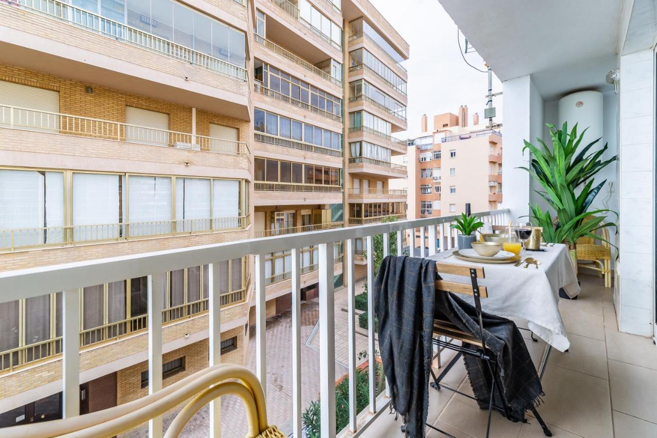 Fuengirola Paseo Maritimo Deluxe Apartment By The Beach Extérieur photo